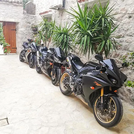 Apartment Branko Starigrad Paklenica