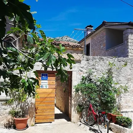 Apartment Branko Starigrad Paklenica