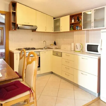 Apartment Branko *
